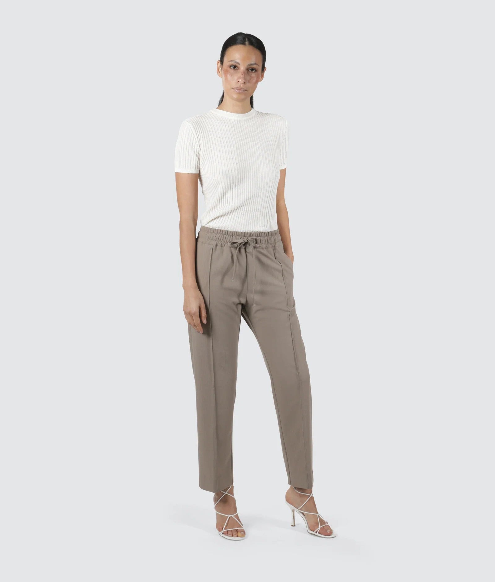 Cruna Pantalone Donna - Tortora