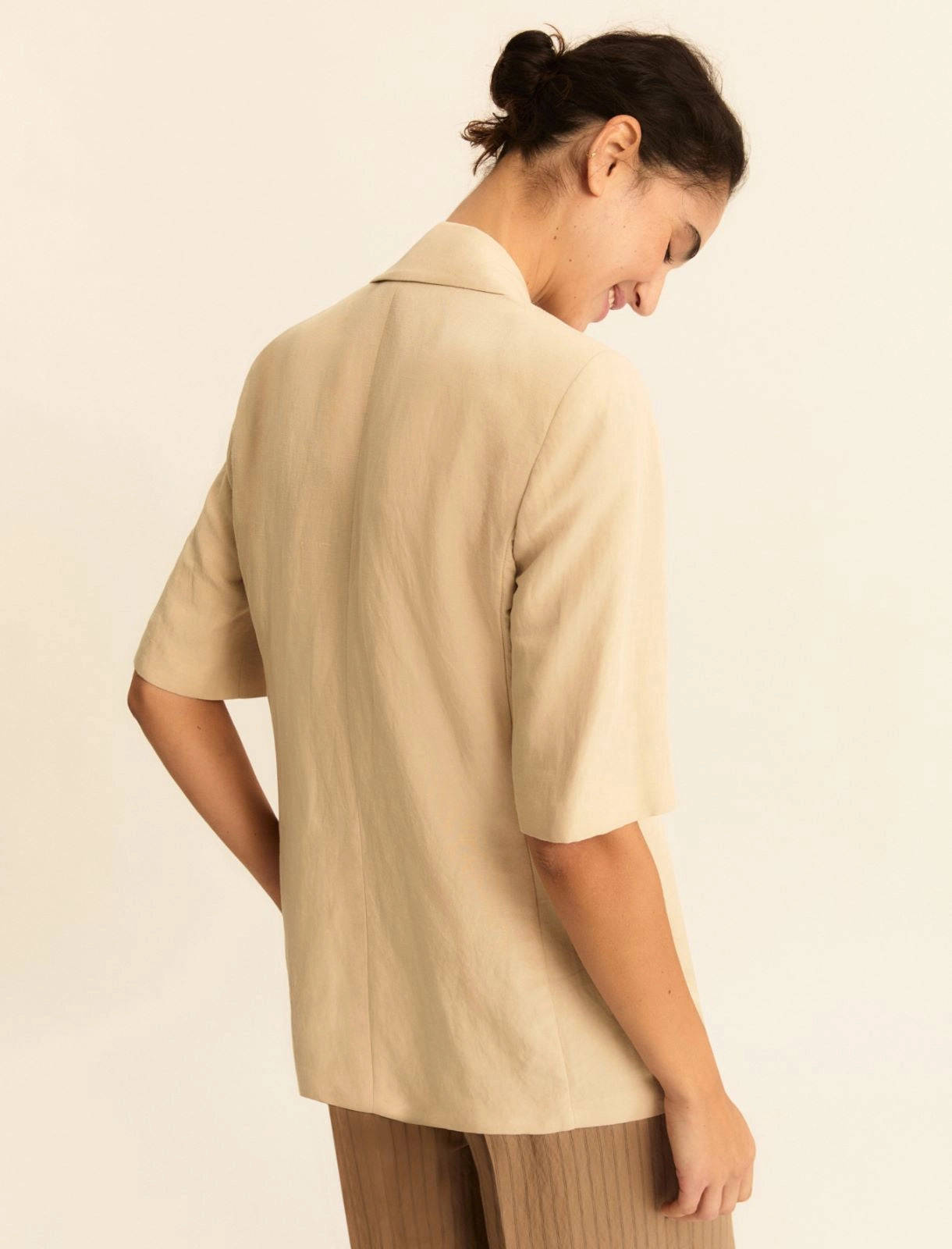 Blazer Emme a Manica Corta in Lino - Beige