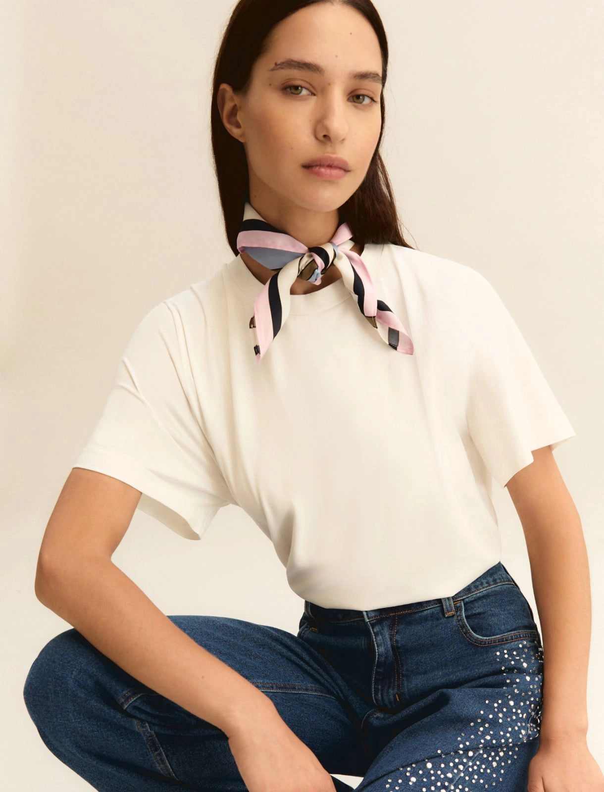 T-shirt in jersey Emme con Foulard - Bianco