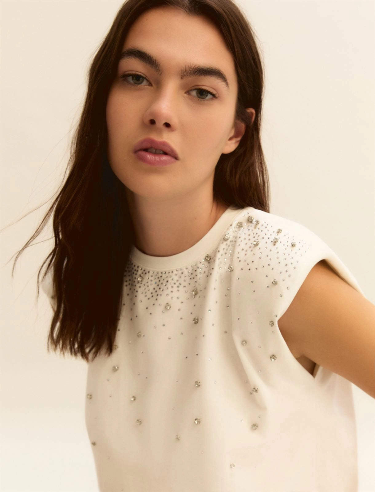 T-shirt Emme Smanicata con Cristalli - Bianco
