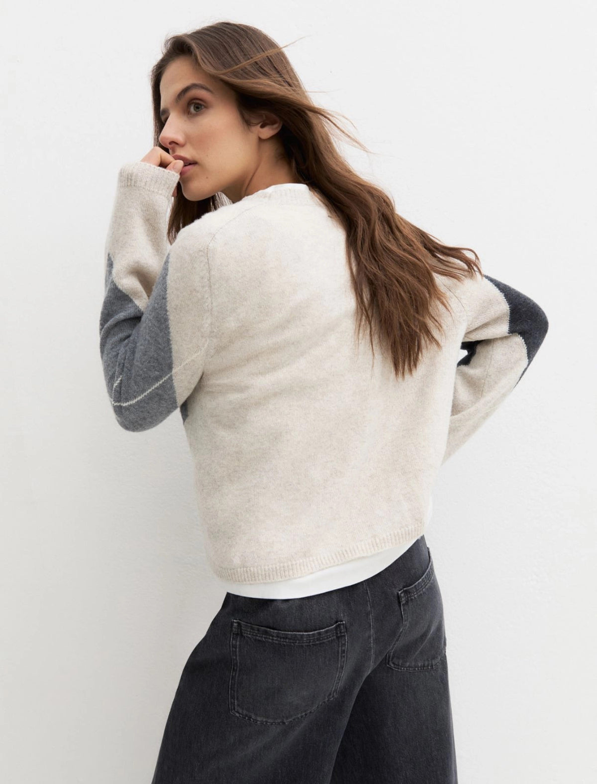 Maglia con motivo a rombi - BEIGE