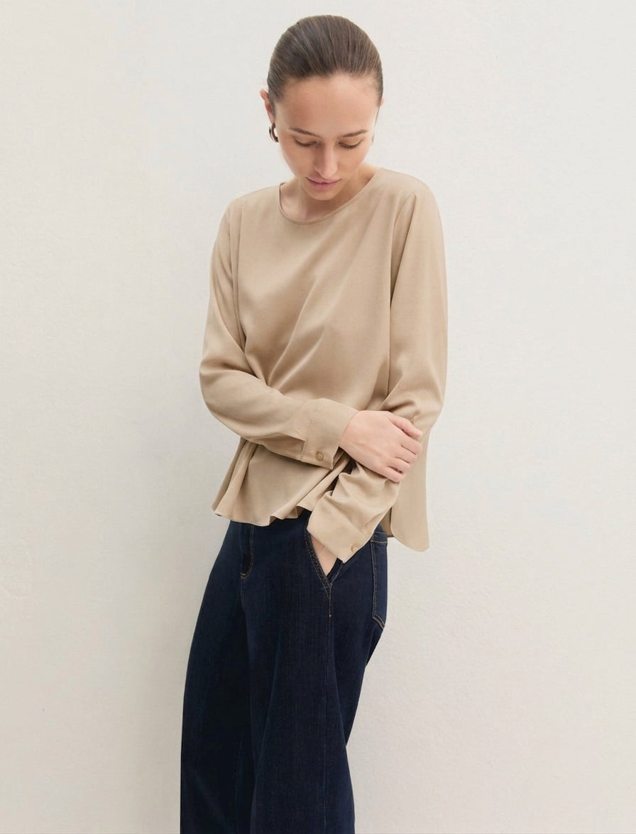 Blusa in raso stretch - BEIGE