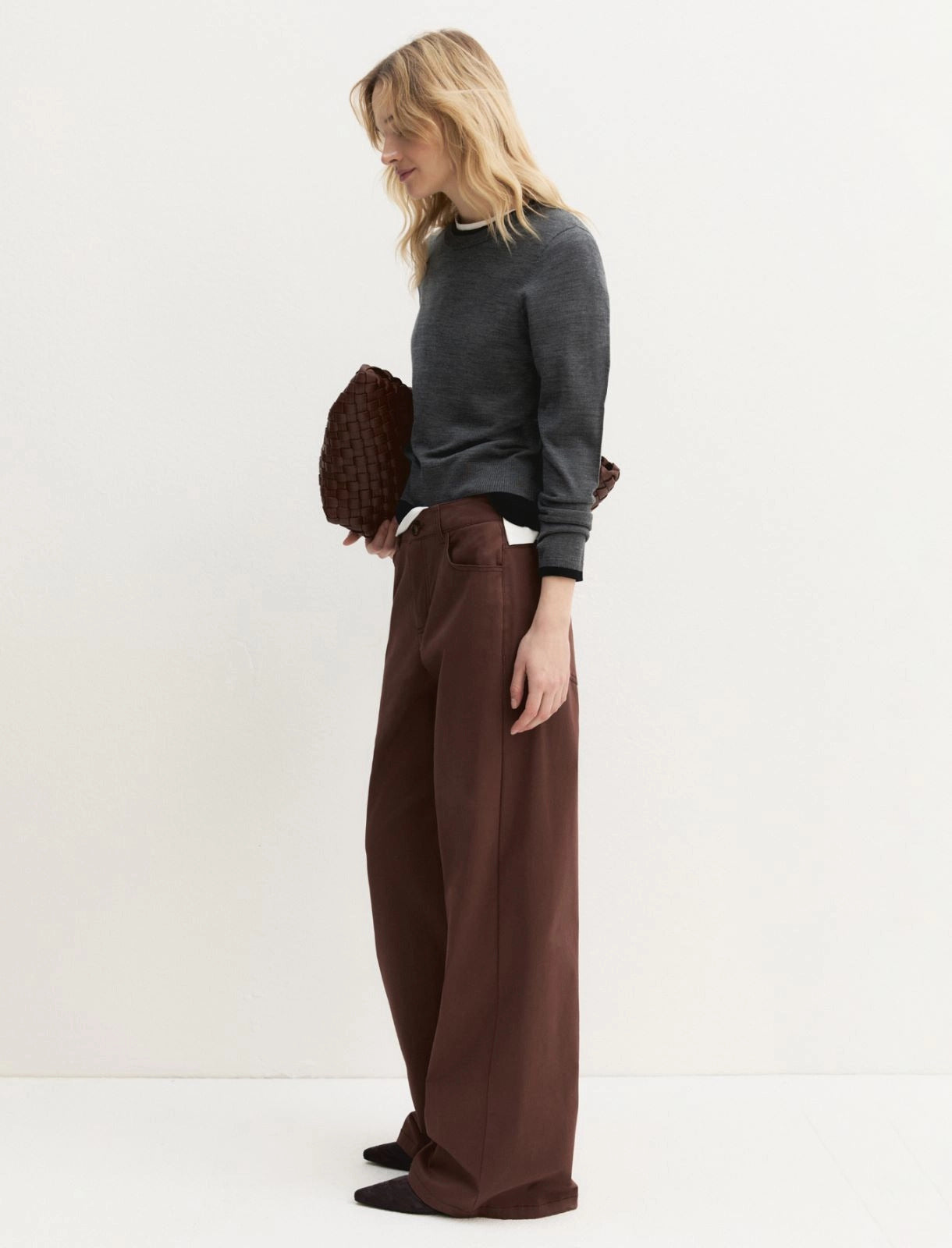 pantalone EMME Marella Modello fuggito Colore marrone