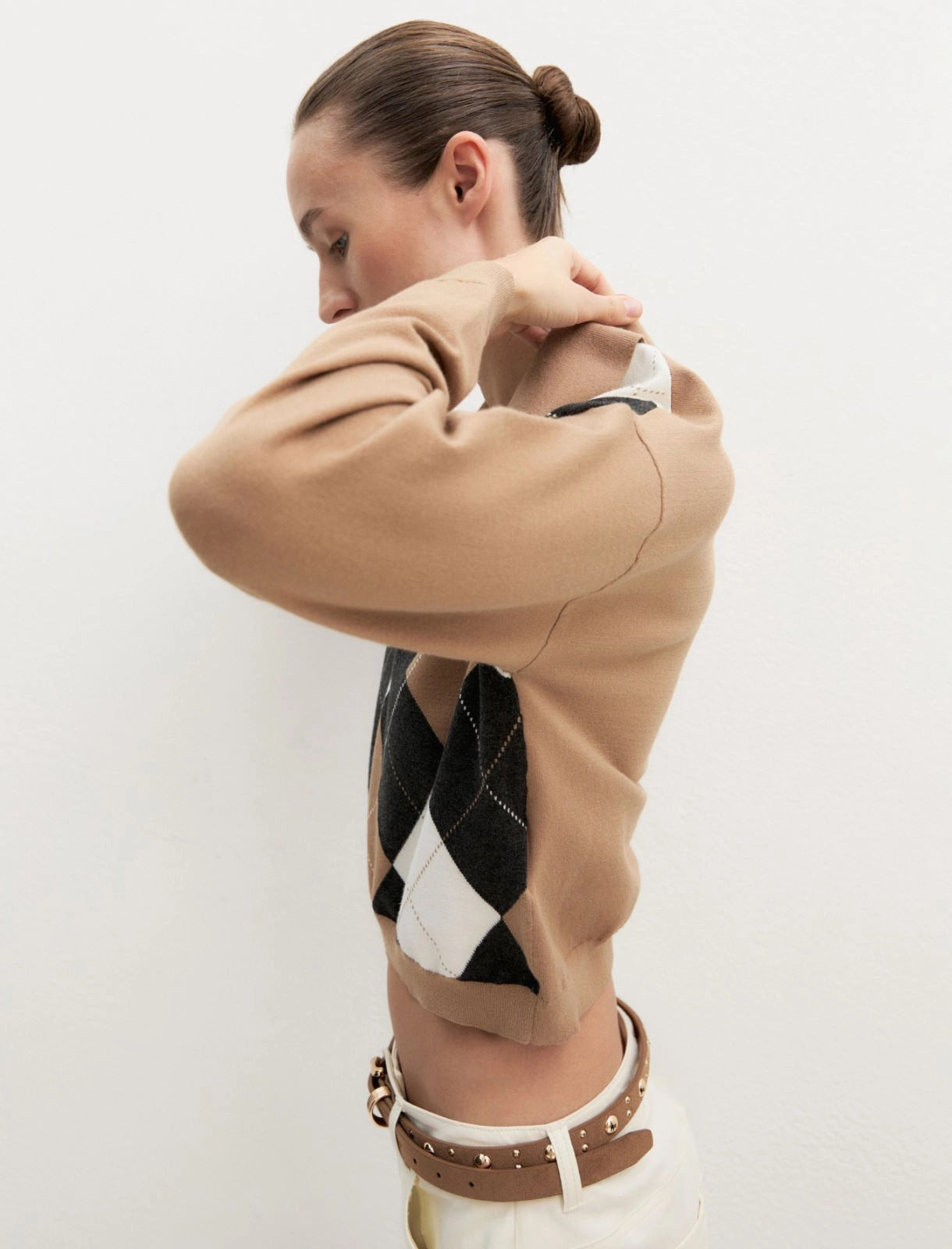 Polo crop in maglia stretch - CAMMELLO